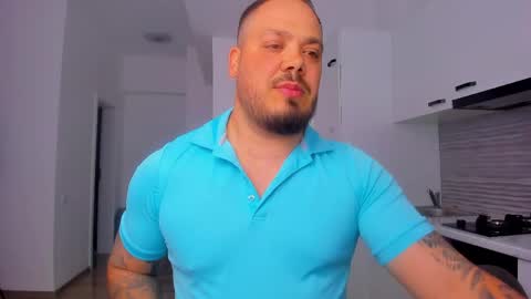 Snapshot of zackconnorsx chatting on April 2026 05:52:02 PM Zack online show from April 2026 05:52:02 PM