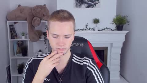 Zack online show from March 2025 10:05:02 AM