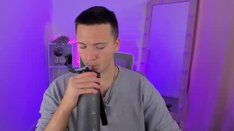 Zack online show from September 2025 06:27:02 AM