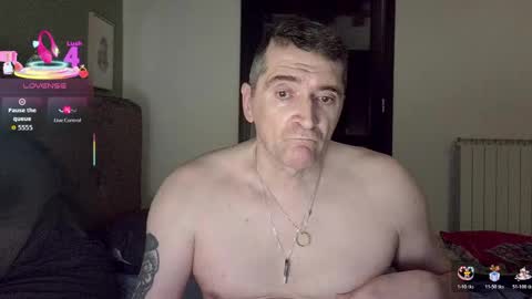 Snapshot of zackhot31 chatting on April 2026 08:57:02 PM Ivan online show from April 2026 08:57:02 PM