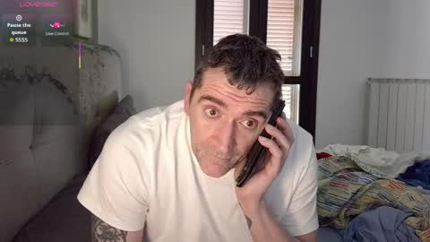 Snapshot of zackhot31 chatting on May 2026 11:40:01 AM Ivan online show from May 2026 11:40:01 AM