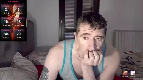 Snapshot of zackhot31 chatting on May 2026 05:09:01 PM Ivan online show from May 2026 05:09:01 PM