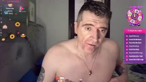 Snapshot of zackhot31 chatting on June 2026 12:52:01 PM Ivan online show from June 2026 12:52:01 PM