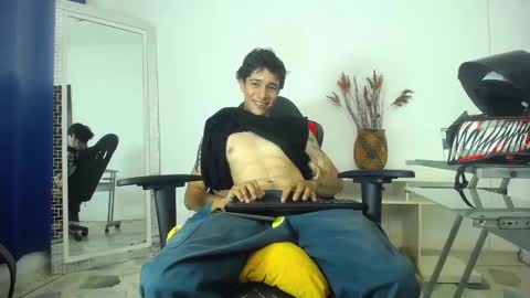 zack online show from January 2025 09:04:02 PM