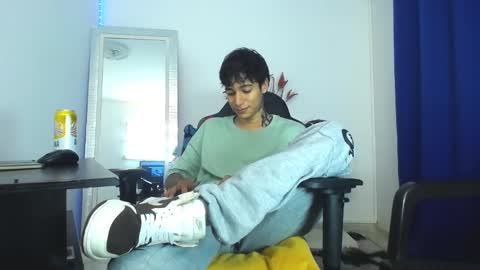 zack online show from February 2025 07:52:02 PM