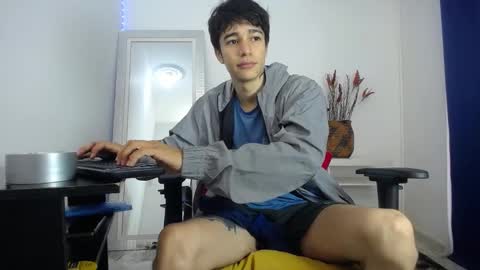 zack online show from February 2025 08:13:01 PM