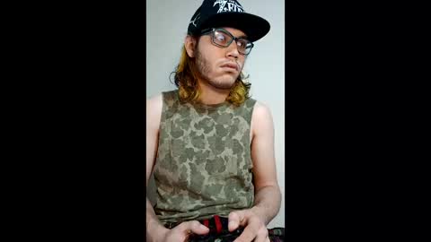 Snapshot of zacthefeetguy chatting on February 2026 05:27:02 PM ZactheFeetGuy online show from February 2026 05:27:02 PM