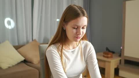 Snapshot of zadabercher chatting on October 2025 01:33:02 PM Marina online show from October 2025 01:33:02 PM