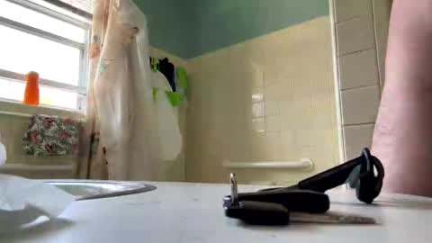 Snapshot of zaddykendoll chatting on April 2026 10:29:02 PM Aiden online show from April 2026 10:29:02 PM