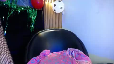 Zafira online show from June 2026 03:13:01 AM