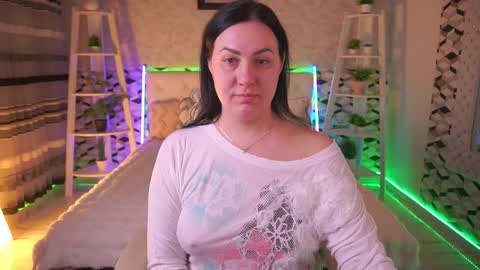 Zafiramoonn online show from April 2026 05:30:01 AM