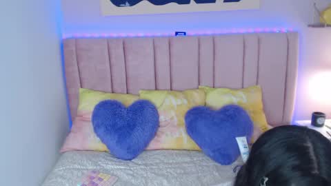  Zafiro   online show from April 2026 04:46:02 AM