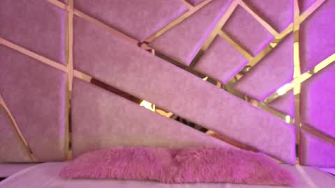 Snapshot of zafiro_claire chatting on November 2025 06:29:02 PM Claire online show from November 2025 06:29:02 PM