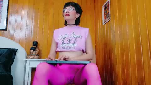 Karina  online show from October 2025 08:30:01 PM