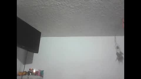 Zafiro online show from November 2025 06:52:02 PM