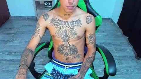 Snapshot of zafirocum chatting on March 2026 01:16:01 PM BiG Zafiro online show from March 2026 01:16:01 PM