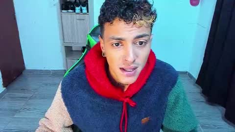 Snapshot of zafirocum chatting on March 2026 11:02:02 AM BiG Zafiro online show from March 2026 11:02:02 AM