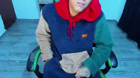 Snapshot of zafirocum chatting on April 2026 12:03:02 PM BiG Zafiro online show from April 2026 12:03:02 PM