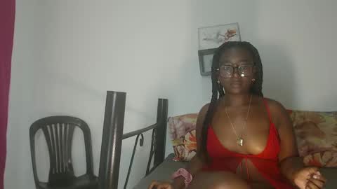 Snapshot of zahhysims chatting on December 2024 09:20:01 PM zahhy online show from December 2024 09:20:01 PM