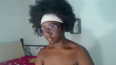 Snapshot of zahhysims chatting on February 2025 04:13:02 PM zahhy online show from February 2025 04:13:02 PM