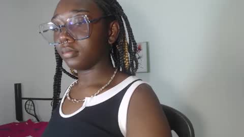 Snapshot of zahhysims chatting on February 2025 02:11:02 PM zahhy online show from February 2025 02:11:02 PM