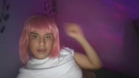 Snapshot of zahiramoon chatting on April 2026 08:28:02 PM zahiramoon online show from April 2026 08:28:02 PM