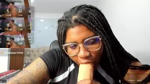 zahra_rose online show from June 2026 08:57:02 PM