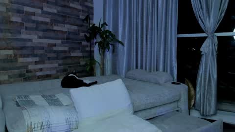 Snapshot of zain_diesel7 chatting on December 2024 01:37:01 AM INSTAGRAM yormanfit7 online show from December 2024 01:37:01 AM