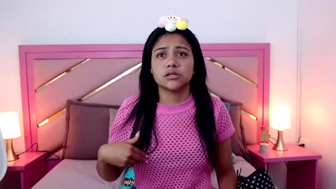 Zaira Angel online show from February 2025 07:19:02 PM