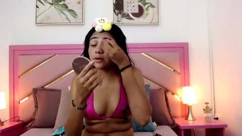 Zaira Angel online show from February 2025 06:41:01 PM