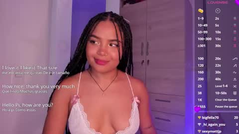 Snapshot of zaira_montero chatting on January 2026 02:17:01 AM Zaira online show from January 2026 02:17:01 AM