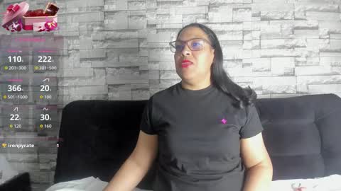 Snapshot of zamariah chatting on October 2025 12:24:02 AM Danna online show from October 2025 12:24:02 AM