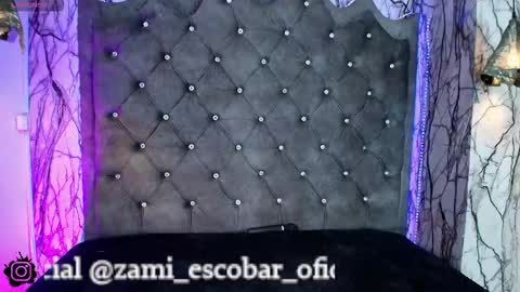 Snapshot of zami_escobar_of chatting on September 2025 08:33:01 PM online show from September 2025 08:33:01 PM