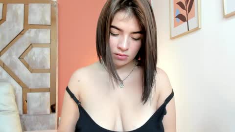 Snapshot of zamira_taylor chatting on May 2026 09:09:02 PM zamira_taylor online show from May 2026 09:09:02 PM