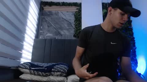 Snapshot of zamirscott chatting on May 2026 12:24:01 PM Zamir online show from May 2026 12:24:01 PM