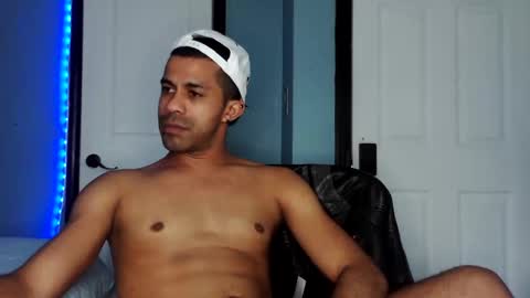 Snapshot of zamoraedii1994 chatting on December 2024 02:21:01 PM Edii online show from December 2024 02:21:01 PM