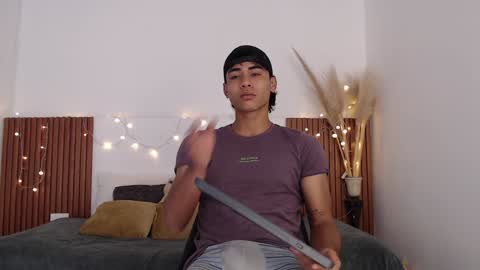 Zander online show from December 2024 01:06:02 PM