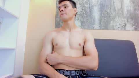 Snapshot of zane_evans chatting on May 2026 12:45:02 PM zane online show from May 2026 12:45:02 PM