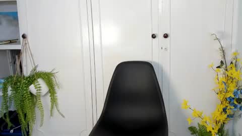 Zane Lux online show from July 2026 07:42:01 PM