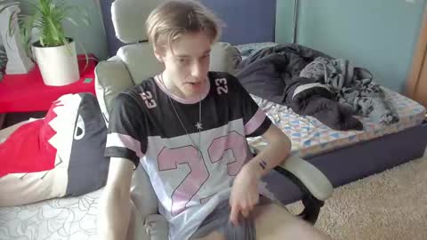 Kel online show from March 2026 10:42:01 AM