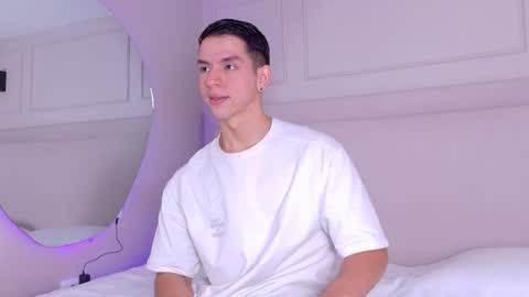 Zane Dawson online show from September 2025 03:54:01 AM