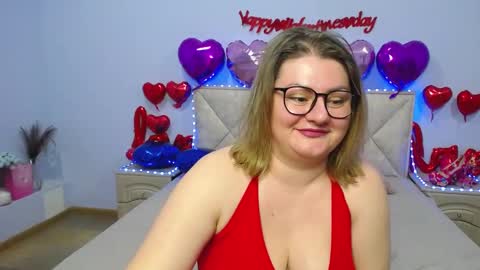 zannadreil online show from February 2025 05:25:01 AM