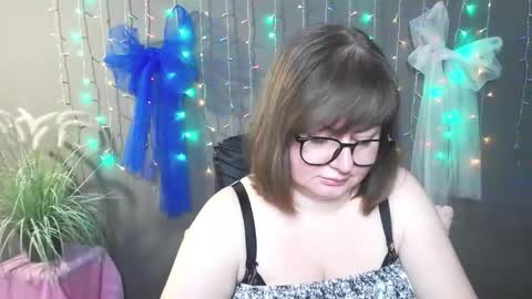 Snapshot of zannadreil chatting on December 2025 08:07:02 PM zannadreil online show from December 2025 08:07:02 PM