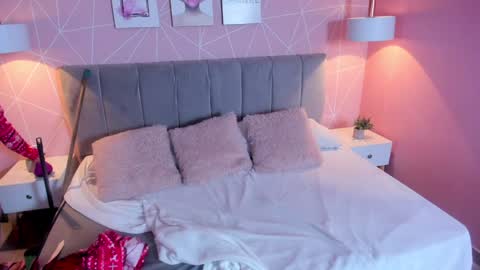 Snapshot of zara__sweet chatting on December 2024 06:39:02 PM Zara Sweet online show from December 2024 06:39:02 PM