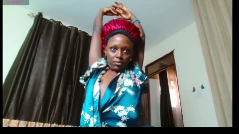 Snapshot of zara_lae chatting on January 2025 07:58:02 AM nicky online show from January 2025 07:58:02 AM