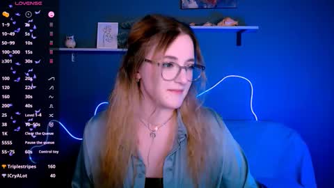 Snapshot of zara_lys chatting on October 2025 07:56:01 PM ur kitten 3 online show from October 2025 07:56:01 PM