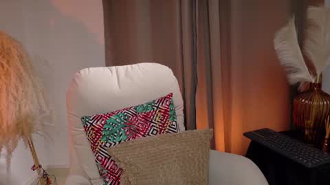 Snapshot of zara_nova chatting on August 2026 03:05:01 PM Zara Nova online show from August 2026 03:05:01 PM