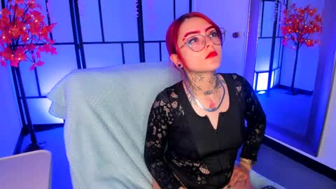 Snapshot of zara_rouxx chatting on April 2026 12:47:01 PM Zara online show from April 2026 12:47:01 PM