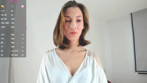 Snapshot of zara_shine chatting on September 2025 07:30:01 AM Criss online show from September 2025 07:30:01 AM