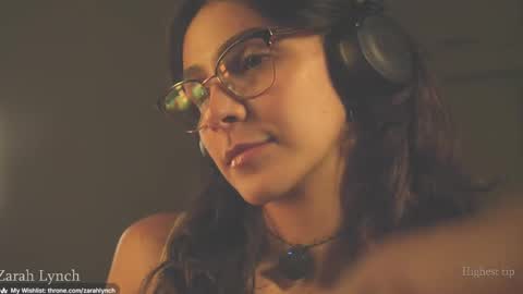 Snapshot of zarahlynch chatting on April 2026 03:01:01 AM Miss Lynch Next show 2911 online show from April 2026 03:01:01 AM